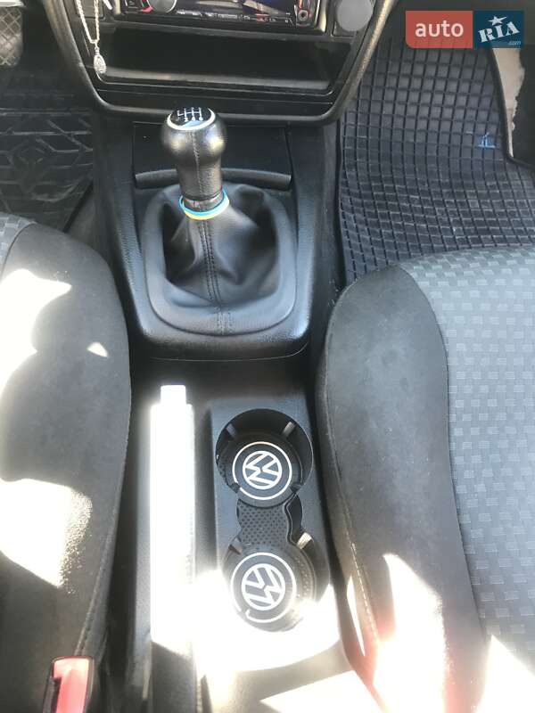 Универсал Volkswagen Passat 2001 в Городенке