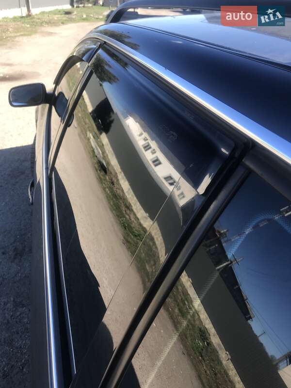 Универсал Volkswagen Passat 2001 в Городенке