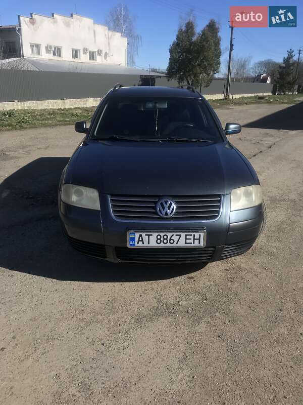 Универсал Volkswagen Passat 2001 в Городенке