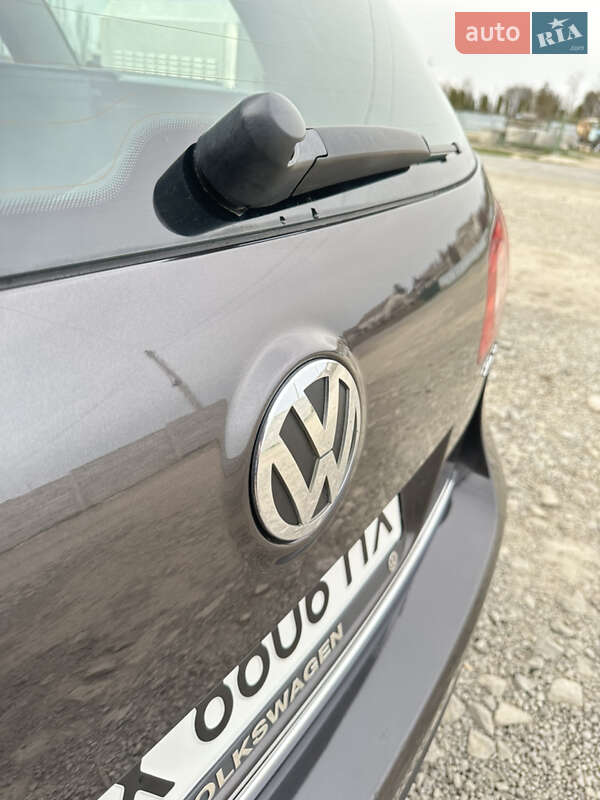 Универсал Volkswagen Passat 2009 в Новой Ушице