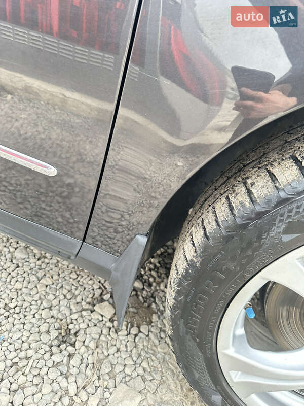 Универсал Volkswagen Passat 2009 в Новой Ушице