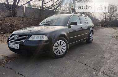 Универсал Volkswagen Passat 2002 в Глухове