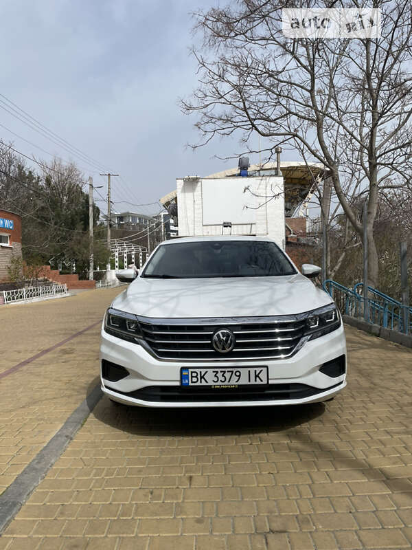 Седан Volkswagen Passat 2020 в Черноморске