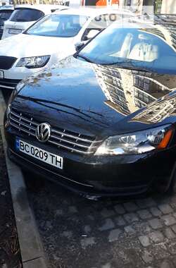 Седан Volkswagen Passat 2014 в Львове