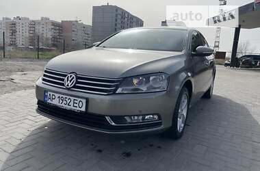 Седан Volkswagen Passat 2013 в Запорожье