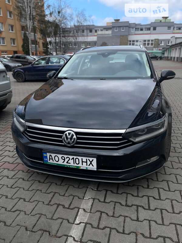 Універсал Volkswagen Passat 2017 в Мукачевому