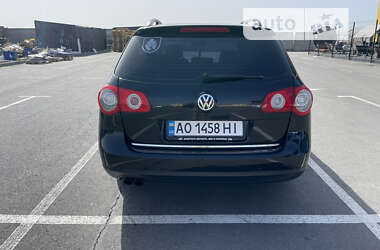 Универсал Volkswagen Passat 2009 в Киеве