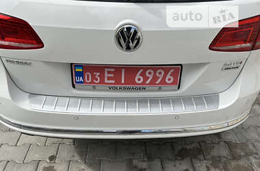 Універсал Volkswagen Passat 2014 в Луцьку