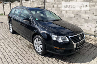 Універсал Volkswagen Passat 2006 в Луцьку