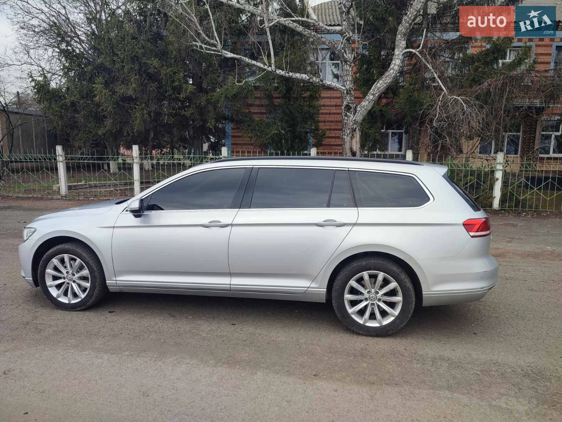 2017 Volkswagen Passat - мініатюра 8