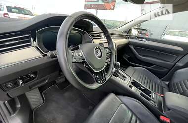 Седан Volkswagen Passat 2019 в 