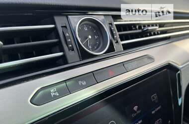 Седан Volkswagen Passat 2019 в 