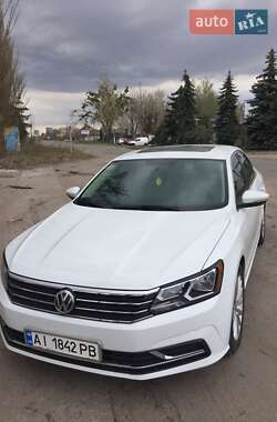 Седан Volkswagen Passat 2016 в 