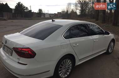 Седан Volkswagen Passat 2016 в 
