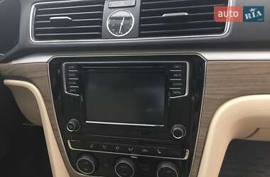 Седан Volkswagen Passat 2016 в 