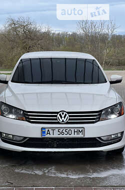 Седан Volkswagen Passat 2013 в Городенці