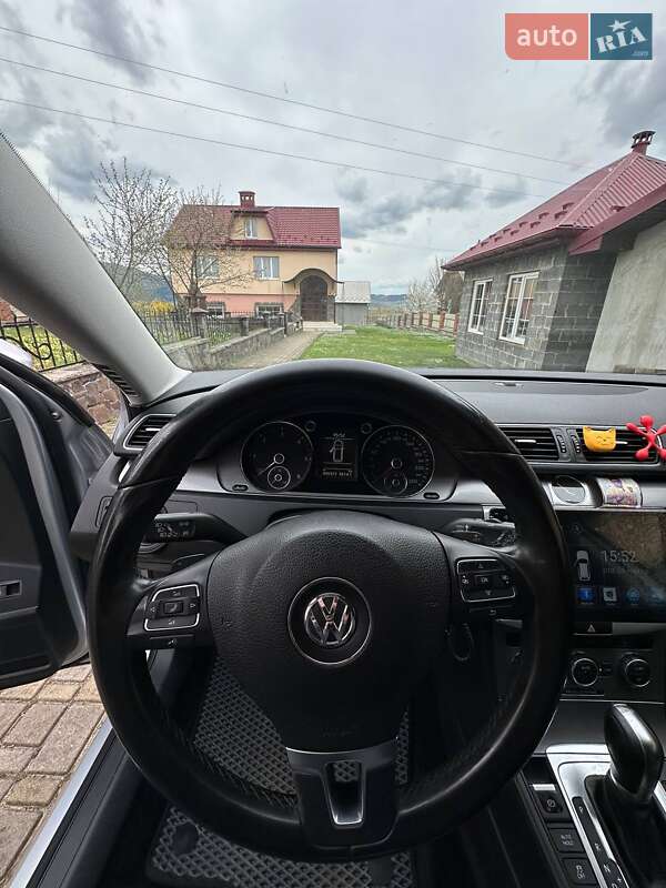 Универсал Volkswagen Passat 2012 в Долине