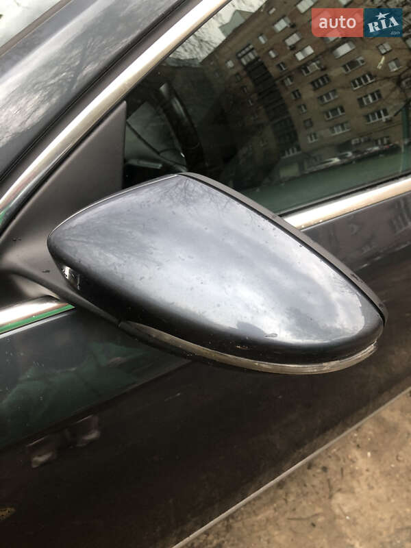 Универсал Volkswagen Passat 2013 в Киеве