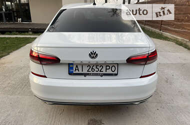 Седан Volkswagen Passat 2020 в Києві