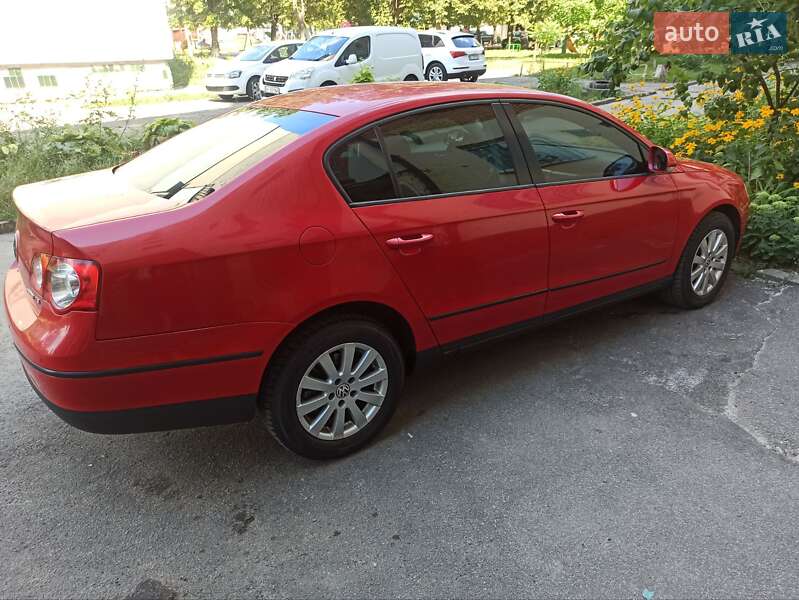 Седан Volkswagen Passat 2008 в Полтаве