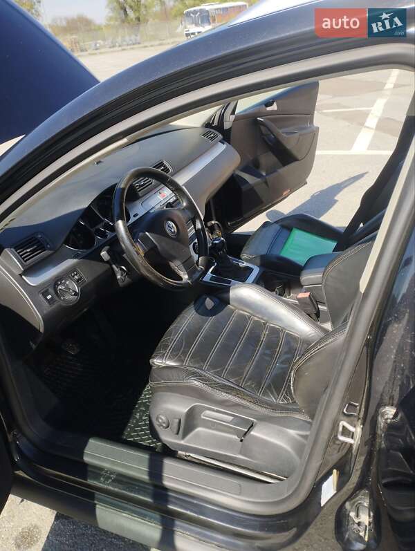 Универсал Volkswagen Passat 2005 в Черновцах