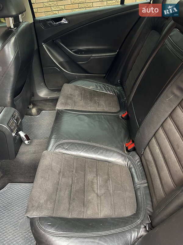 Седан Volkswagen Passat 2007 в Черновцах