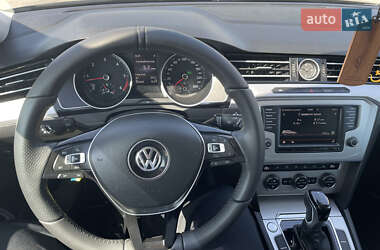 Универсал Volkswagen Passat 2015 в 