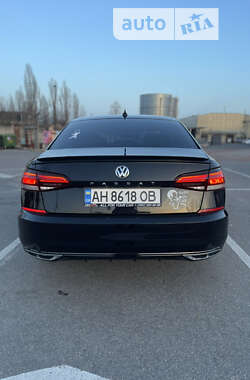 Седан Volkswagen Passat 2019 в Киеве