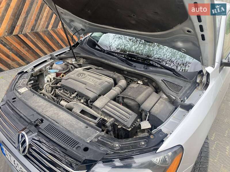 Седан Volkswagen Passat 2015 в Болехове