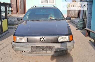 Универсал Volkswagen Passat 1992 в Дубно