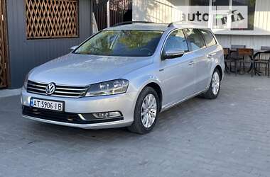 Універсал Volkswagen Passat 2011 в Новоселиці