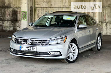 Седан Volkswagen Passat 2016 в Лубнах