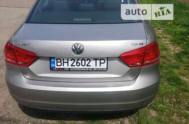 Седан Volkswagen Passat 2013 в Одесі