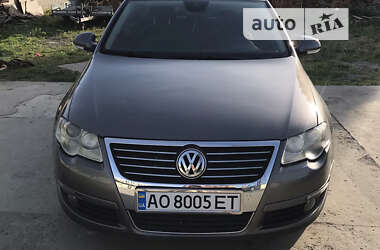 Седан Volkswagen Passat 2006 в Ужгороді