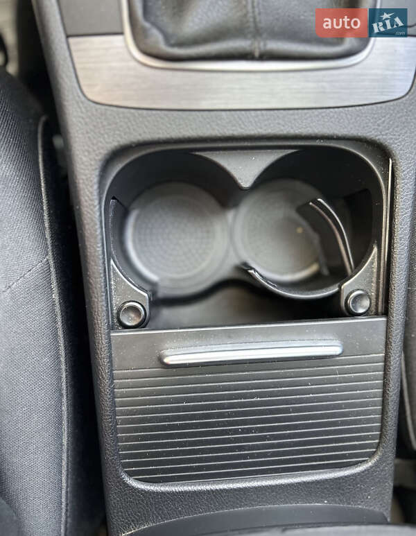 Универсал Volkswagen Passat 2013 в Ужгороде