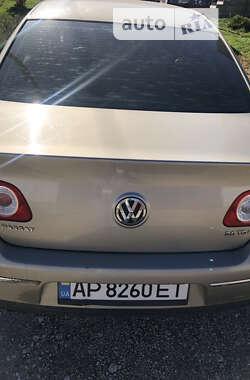 Седан Volkswagen Passat 2006 в Днепре