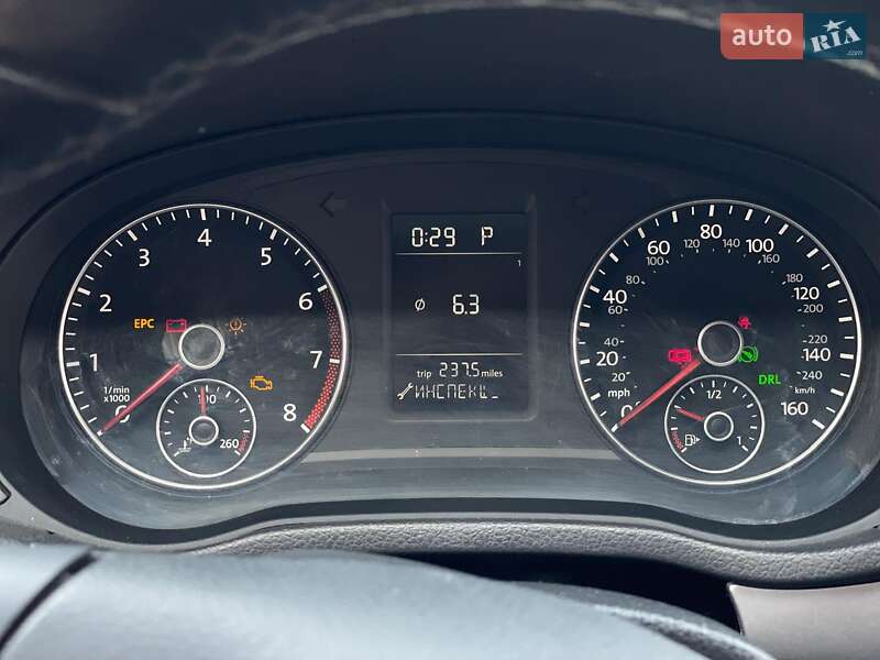 Седан Volkswagen Passat 2014 в Виннице