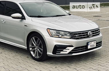 Седан Volkswagen Passat 2018 в Ивано-Франковске