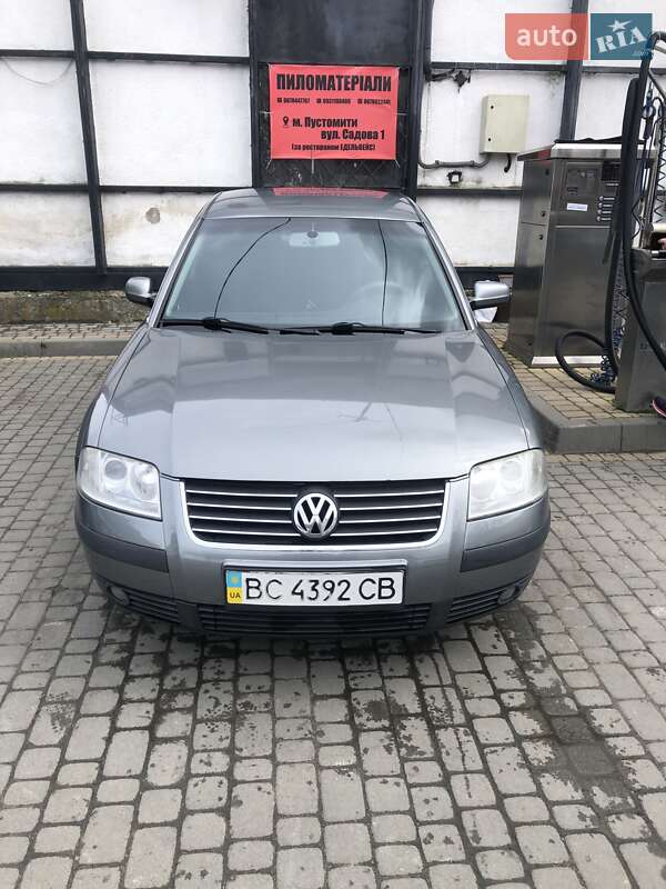 Седан Volkswagen Passat 2001 в Львове