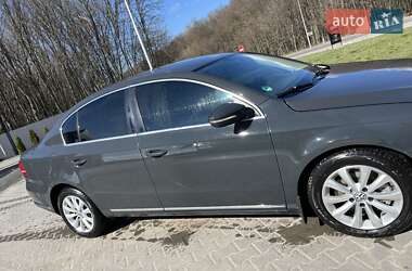 Седан Volkswagen Passat 2011 в Тернополе