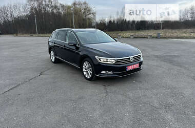 Універсал Volkswagen Passat 2018 в Львові