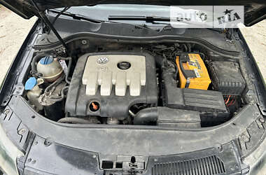 Универсал Volkswagen Passat 2006 в Днепре