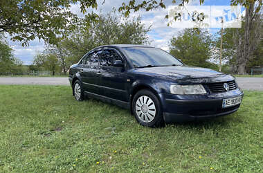 Седан Volkswagen Passat 1998 в Кривому Розі