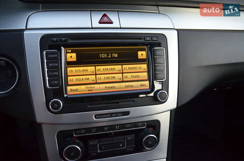 Универсал Volkswagen Passat 2010 в Борщеве