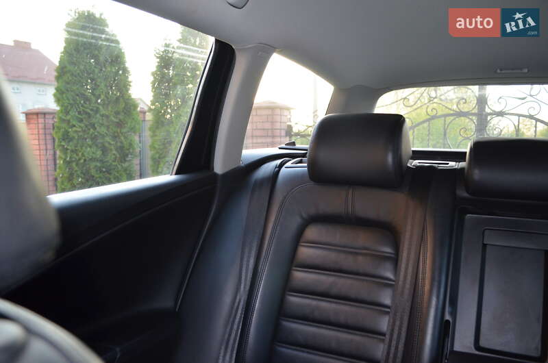 Универсал Volkswagen Passat 2010 в Борщеве