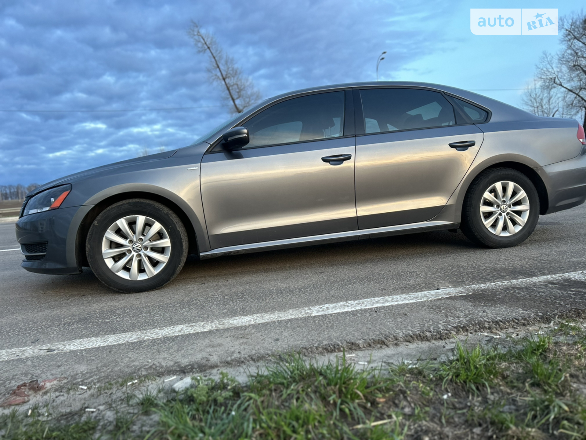 2015 Volkswagen Passat - мініатюра 2
