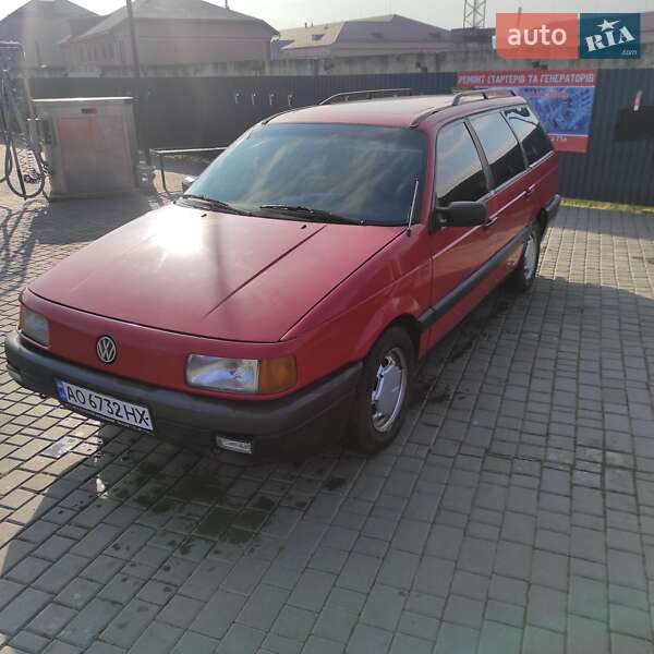 Универсал Volkswagen Passat 1988 в Мукачево