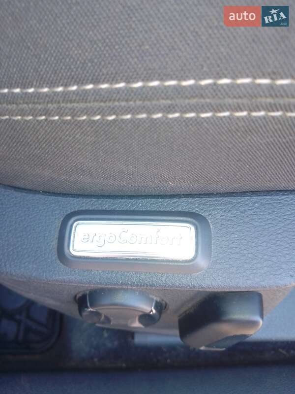 Универсал Volkswagen Passat 2017 в Черкассах