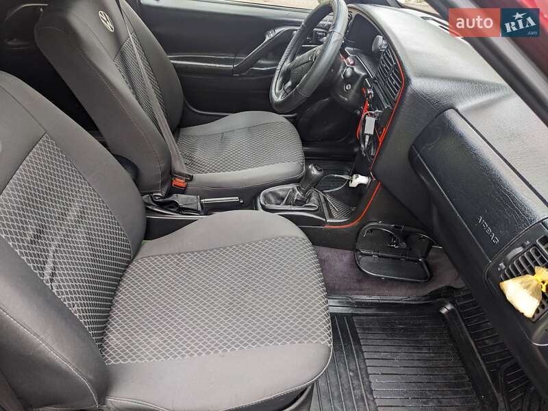 Универсал Volkswagen Passat 1994 в Мукачево