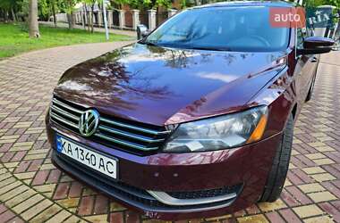 Седан Volkswagen Passat 2013 в Киеве